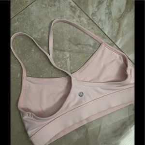 Lululemon Flow Y bra size 6